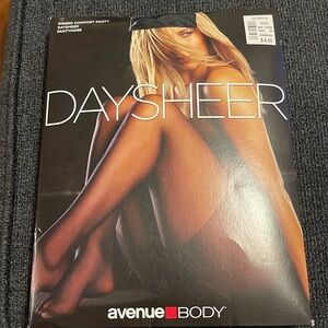 Avenue Daysheer Pantyhose